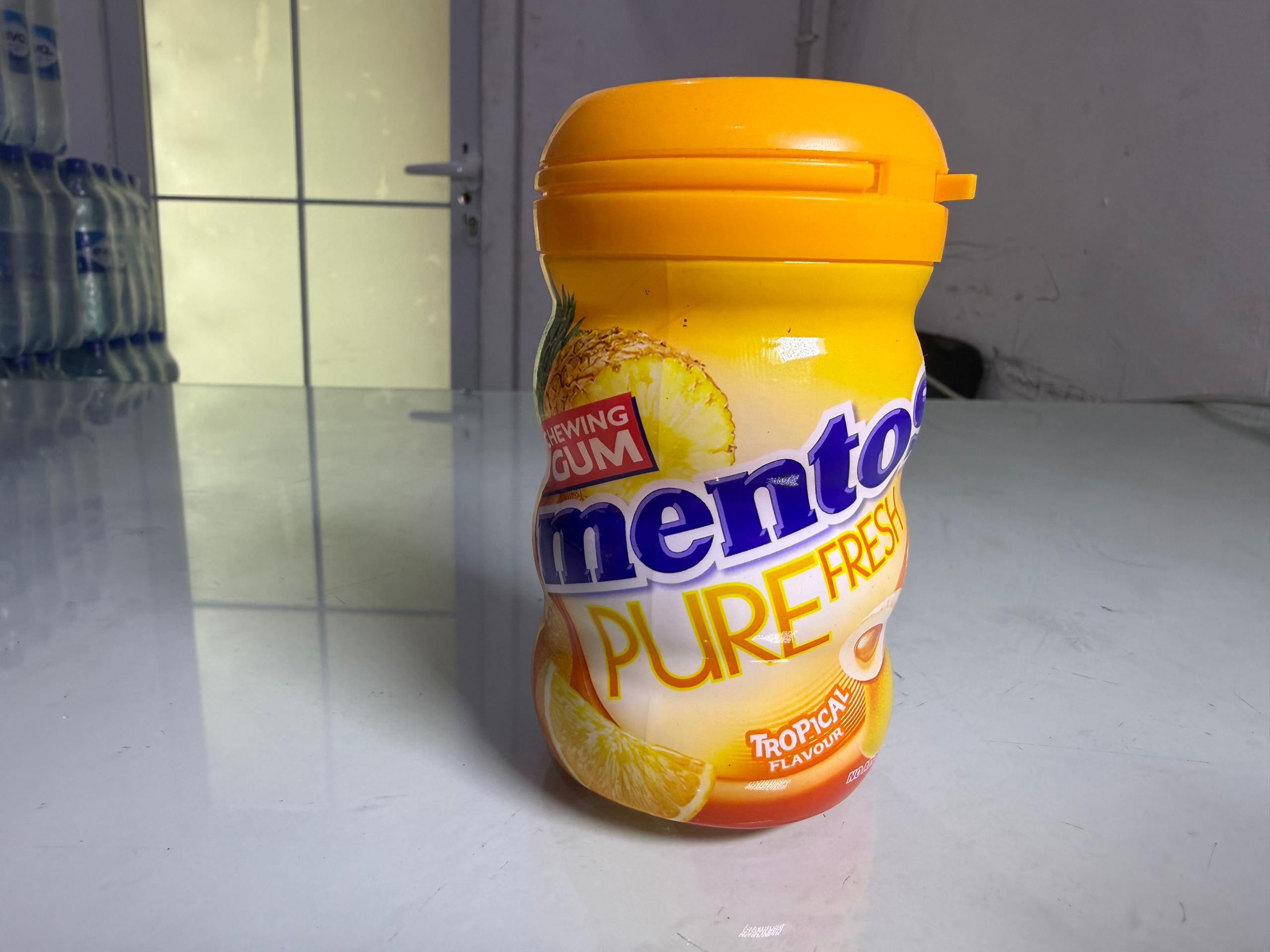 Mentos Pure Fresh Tropical (87.5g) – Sugar-Free Tropical Freshness