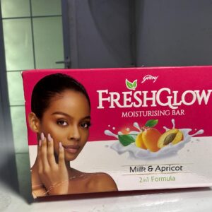 FreshGlow Moisturising Bar (Milk & Apricot) – Creamy Cleansing Bar